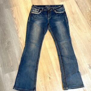 Women’s Grace in LA studded Jeans Easy Fit